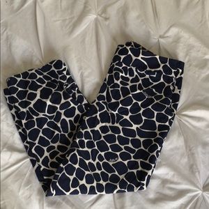 Lilly Pulitzer carpi’s size 8